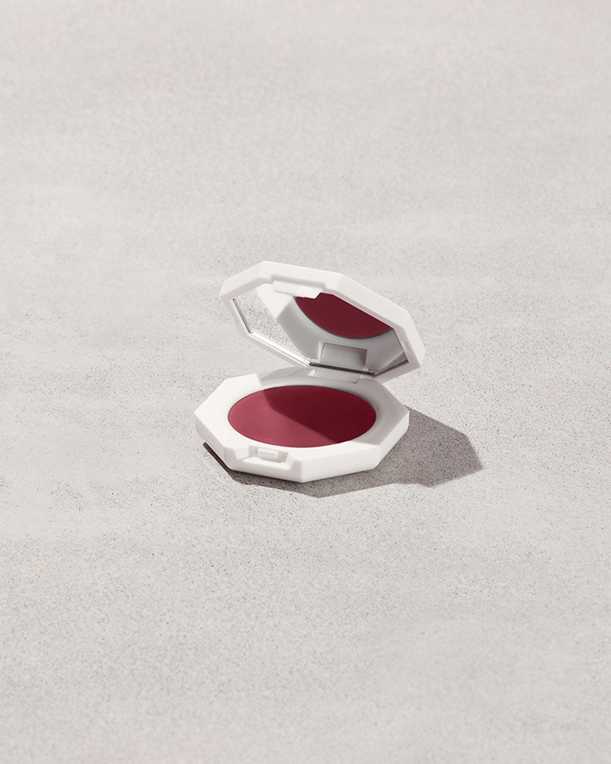 Cheeks Out Freestyle Cream Blush ¡ª Riri